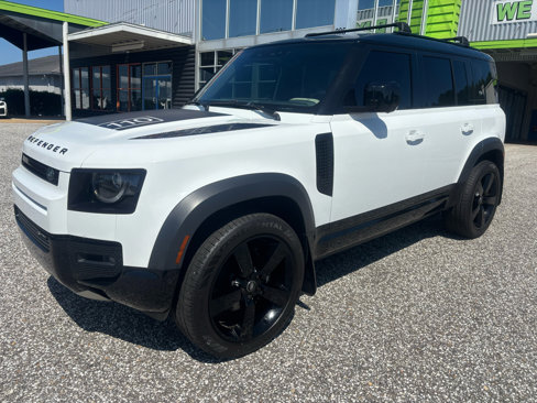 Used 2023 Land Rover Defender 110 X-Dynamic SE image 15