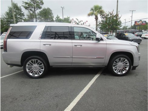 Used 2018 Cadillac Escalade Platinum image 6