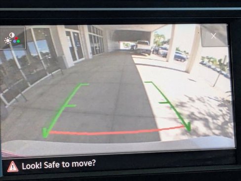 Used 2022 Volkswagen Jetta SE w/ Panoramic Sunroof Package image 12