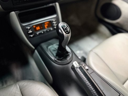 Used 2001 Porsche Boxster image 16