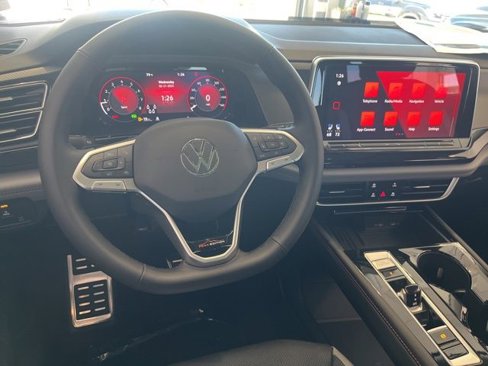 New 2025 Volkswagen Atlas Peak Edition SE image 37