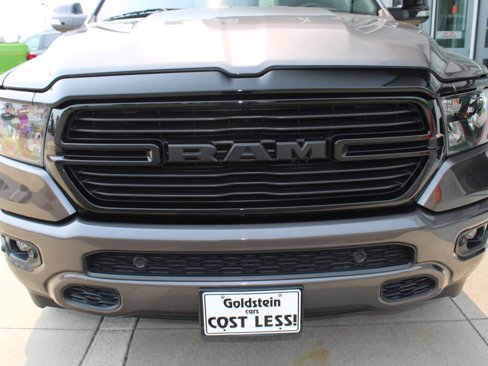 Used 2021 RAM 1500 Big Horn image 2
