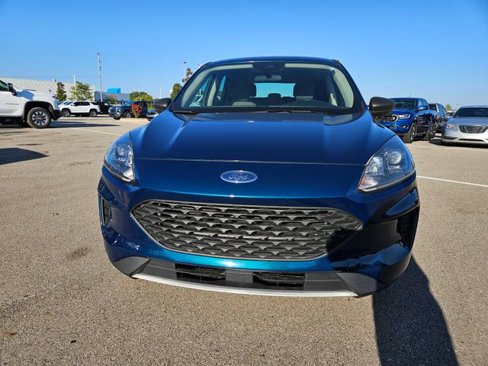 Used 2020 Ford Escape S image 2