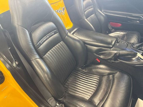 Used 2003 Chevrolet Corvette Convertible w/ Preferred Equipment Group1 image 51