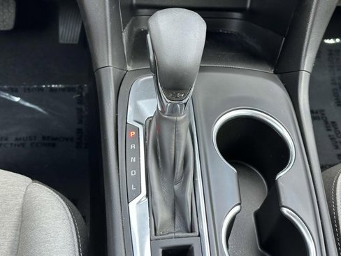 Used 2022 Chevrolet Equinox LT image 19