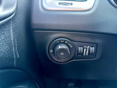 Used 2019 Jeep Compass Latitude image 15