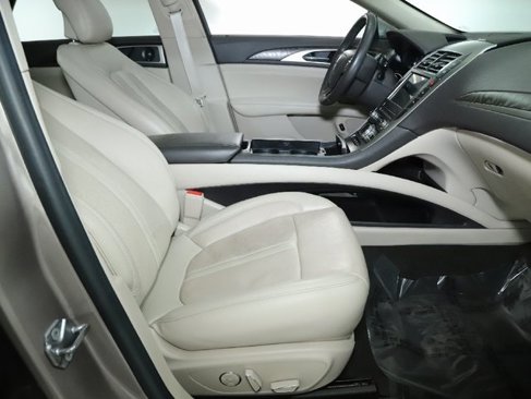 Used 2019 Lincoln MKZ Reserve image 33