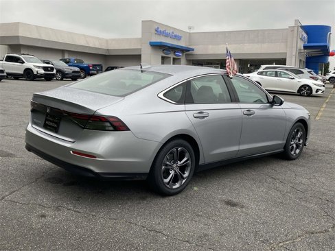 Certified 2023 Honda Accord EX image 5
