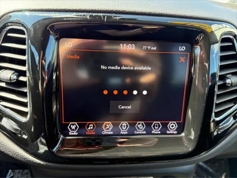 Certified 2021 Jeep Compass Limited image 18
