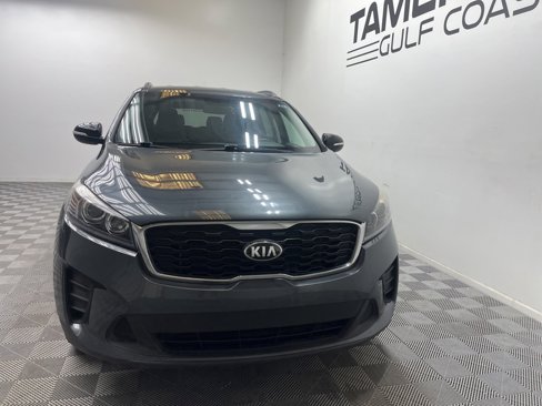 Used 2019 Kia Sorento S image 9