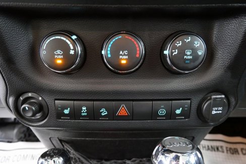 Used 2012 Jeep Wrangler Sahara w/ Dual Top Group image 24