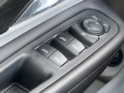 Used 2019 GMC Terrain SLT w/ Preferred Package image 33