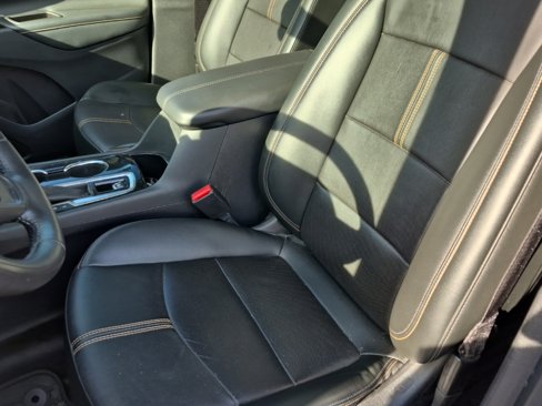 Used 2022 Chevrolet Equinox Premier image 10