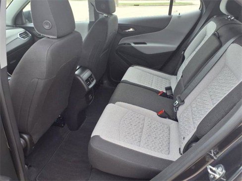 Used 2022 Chevrolet Equinox LS image 21