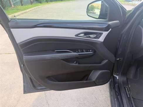 Used 2015 Cadillac SRX Luxury image 13