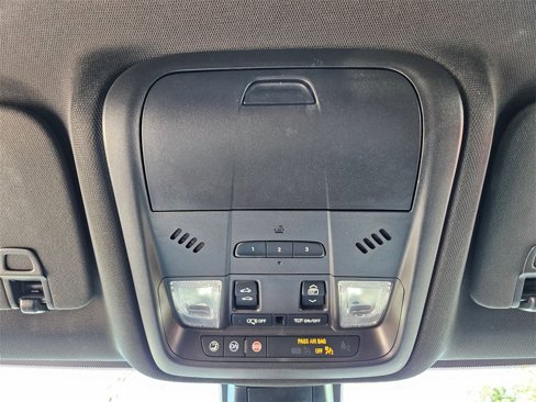 Used 2023 Chevrolet Blazer Premier w/ Driver Confidence II Package image 18