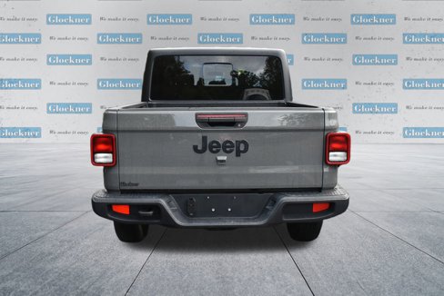 Used 2023 Jeep Gladiator Sport image 6