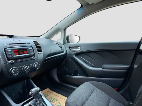 Used 2018 Kia Forte LX image 21