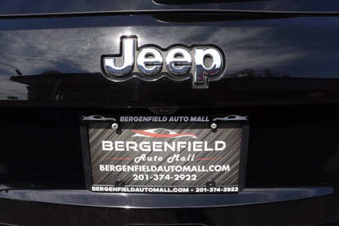 Used 2020 Jeep Grand Cherokee Limited w/ Luxury Group II image 66
