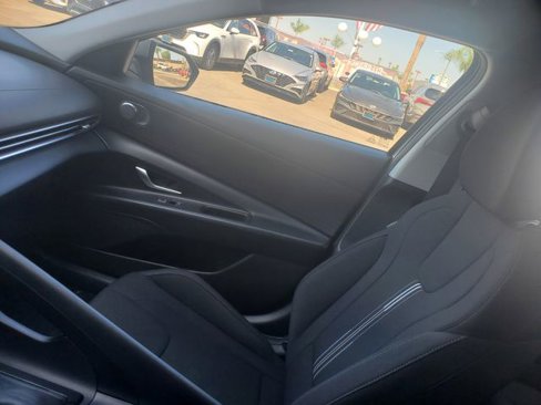 Used 2024 Hyundai Elantra SEL image 22