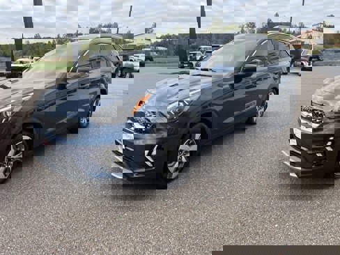 Used 2020 Kia Niro LX image 5