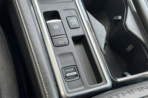 Used 2022 Nissan Pathfinder SV image 32