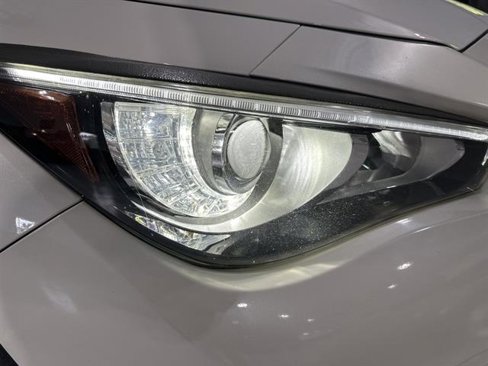 Used 2018 INFINITI Q50 Luxe w/ All Weather Package (L93) image 11