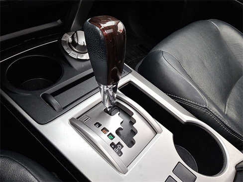 Used 2016 Toyota 4Runner Limited image 15