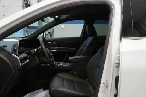 New 2025 Cadillac XT4 Premium Luxury image 12