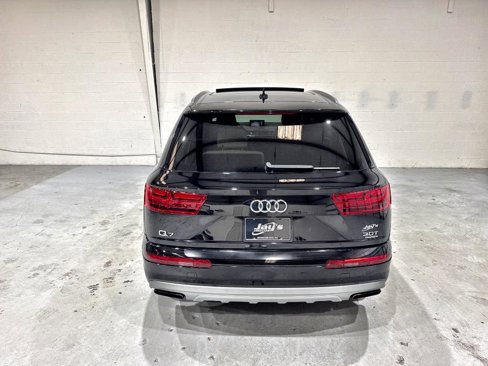 Used 2017 Audi Q7 3.0T Premium Plus image 20