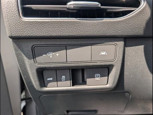 Used 2023 Hyundai Sonata SEL Plus image 13