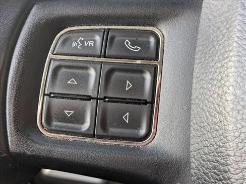 Used 2015 RAM 1500 Lone Star image 16