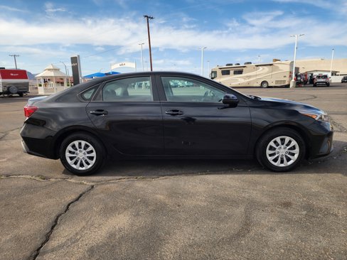 Used 2024 Kia Forte LX image 4