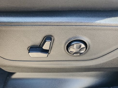 Used 2019 RAM 1500 Big Horn image 32