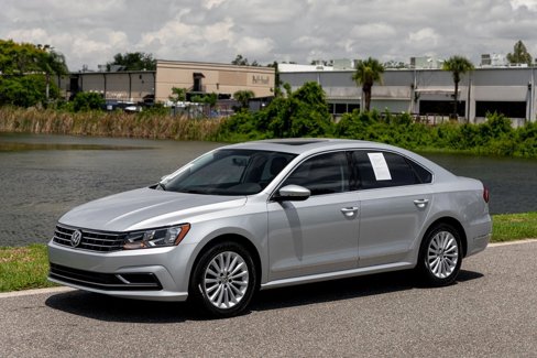Used 2017 Volkswagen Passat 1.8T SE image 7