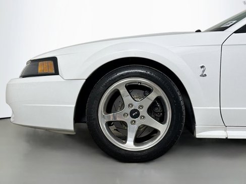 Used 2001 Ford Mustang Cobra image 24