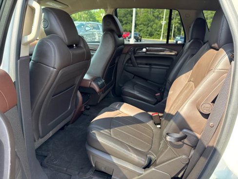 Used 2014 Buick Enclave Leather image 19