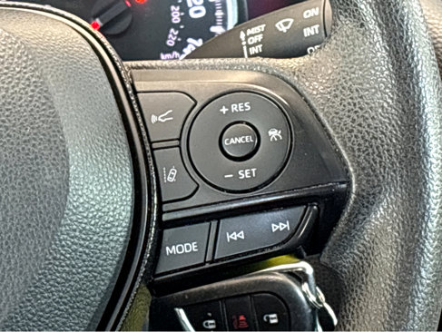 Used 2020 Toyota RAV4 LE image 14