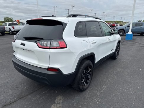 Used 2023 Jeep Cherokee Altitude Lux image 5