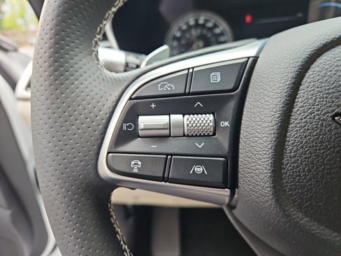 New 2026 Genesis G70 2.5T image 12
