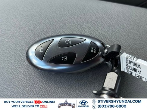 New 2025 Hyundai Elantra Sport image 30