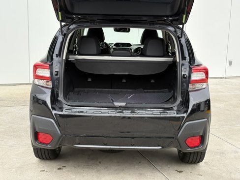 Used 2018 Subaru Crosstrek 2.0i Limited image 9