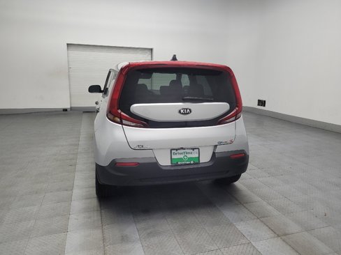 Used 2021 Kia Soul S image 6
