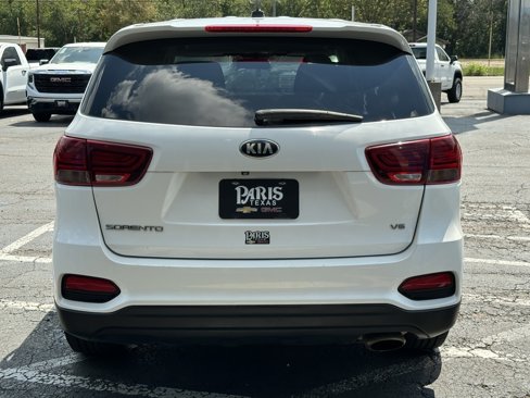 Used 2020 Kia Sorento AWD V6 image 4