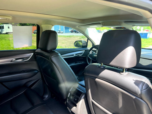 Used 2017 Cadillac XT5 Luxury w/ LPO, Wheel Lock Package image 26