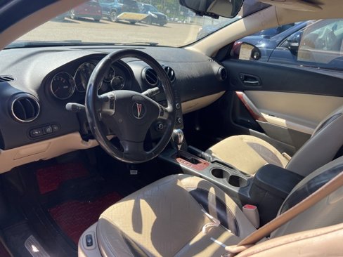Used 2008 Pontiac G6 GXP w/ Sun And Sound Package image 7
