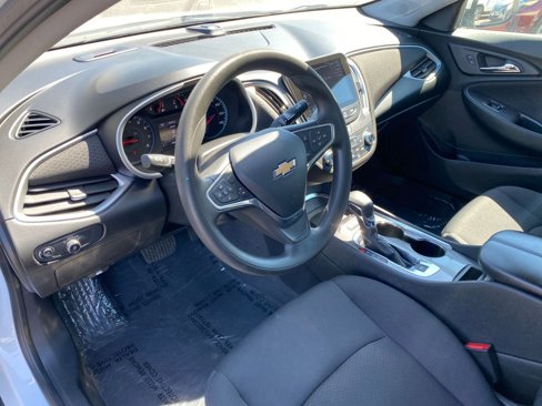 Used 2023 Chevrolet Malibu LT image 34