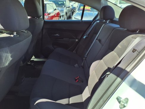 Used 2014 Chevrolet Cruze LT w/ RS Package image 16