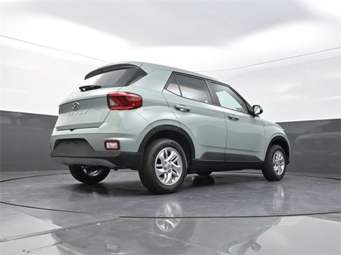 New 2025 Hyundai Venue SE image 35