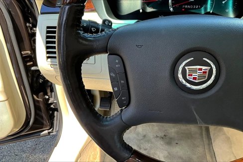 Used 2008 Cadillac DTS image 17